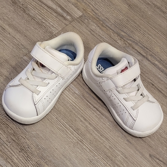 K-Swiss Toddler Shoes - Picture 3 of 5